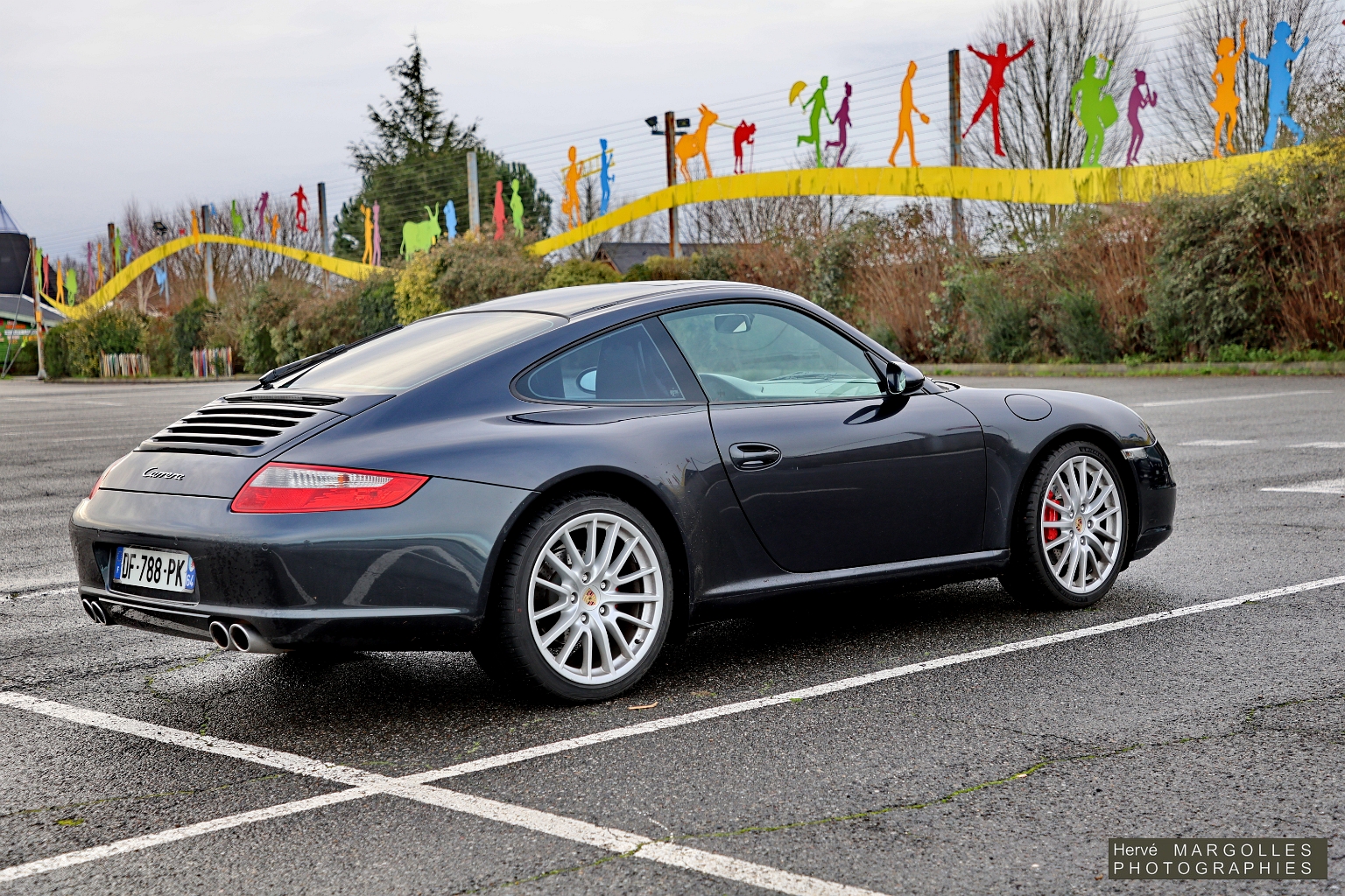 Porsche 911 Carrera.JPG